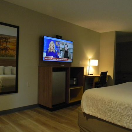 Days Inn By Wyndham Bainbridge Buitenkant foto