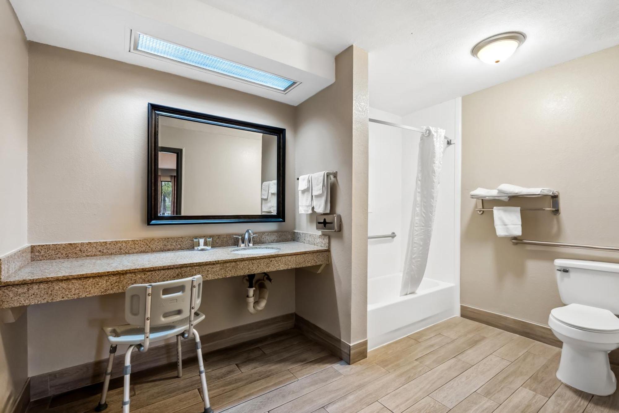 Days Inn By Wyndham Bainbridge Buitenkant foto